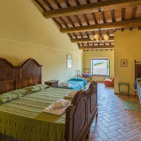 Gospodarstwo wiejskie Felice, Private Pool And Hills Pergola